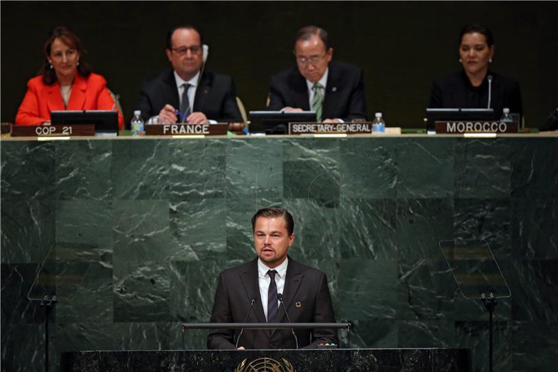 USA UN CLIMATE AGREEMENT SIGNING