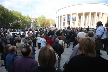 Skup "Jasenovac na Trgu žrtava fašizma"