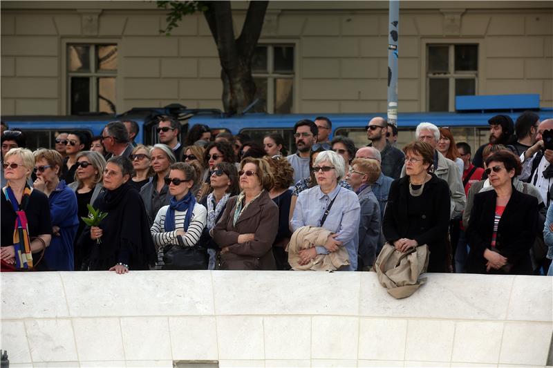 Skup "Jasenovac na Trgu žrtava fašizma"