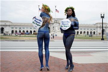 USA EARTH DAY PETA ENVIRONMENT