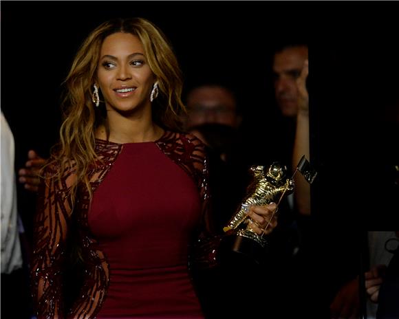 Beyonce objavila novi album "Lemonade"