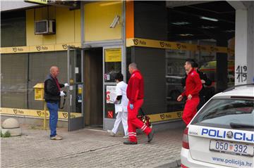 Zbog ponovljenog razbojništva u Karlovcu pozlilo djelatnici Hrvatskih pošta, počinitelj u bijegu 