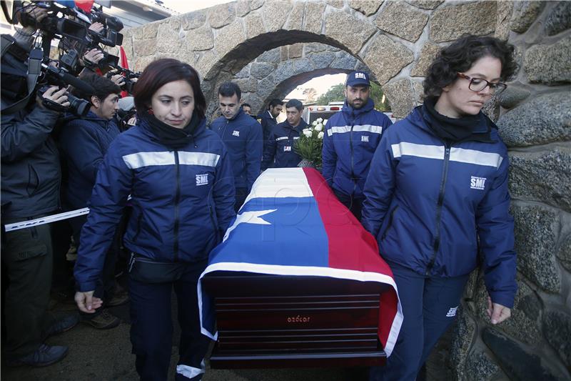 CHILE LITERATURE NERUDA REBURIAL