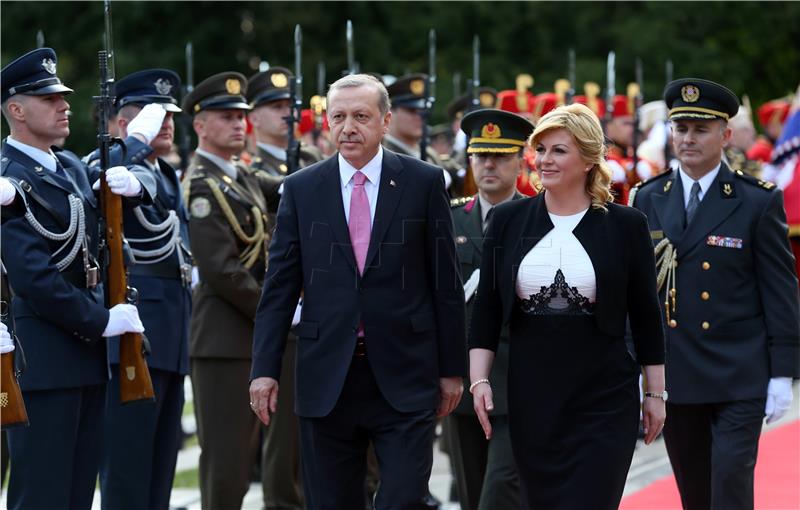 CORRECTING: Turkish president begins two-day visit to Croatia