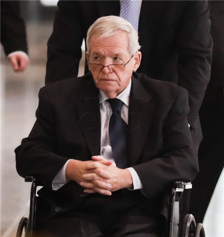 USA DENNIS HASTERT SENTANCING