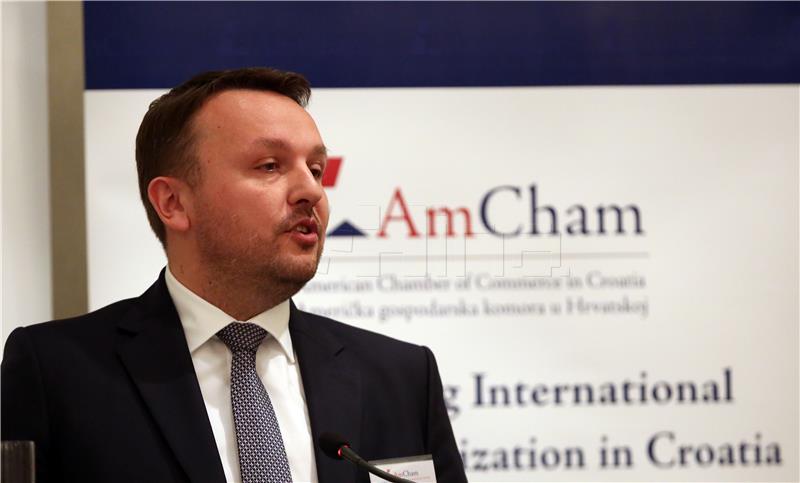 Poslovni ručak AmChama na kojem je govorio ministar Marić