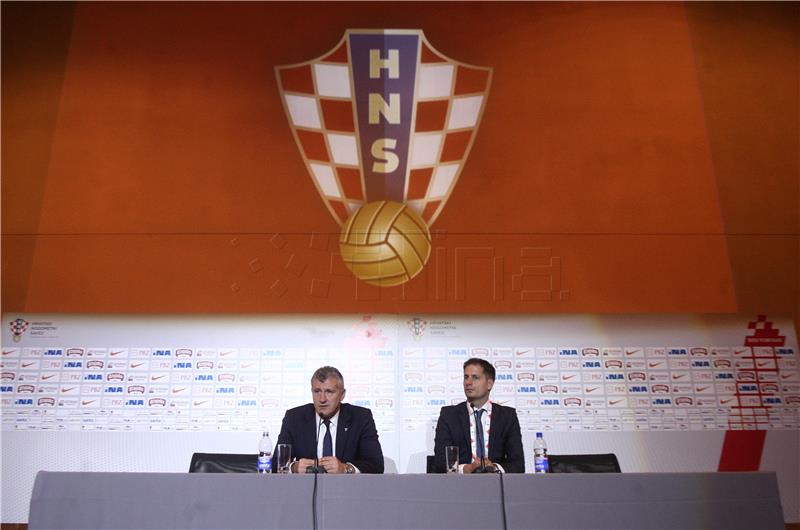  Konferencija za medije predsjednika HNS-a Šukera nakon održane skupštine Saveza