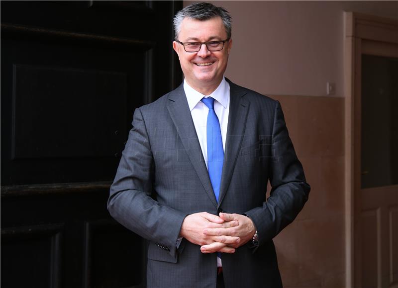 PM Oreskovic issues message for International Workers' Day