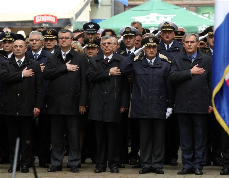 Okučani: Svečano obilježavanje 21. obljetnice vojno redarstvene operacije "Bljesak" 