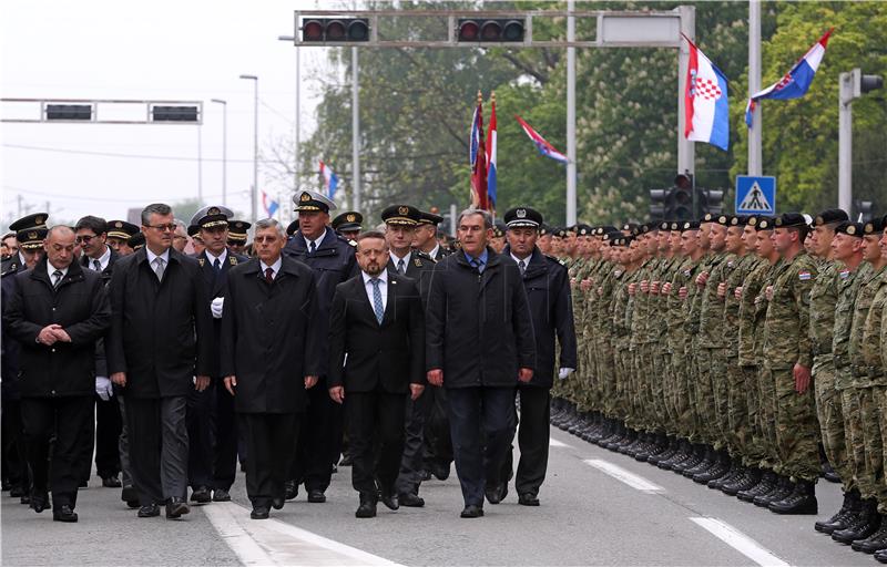 Okučani: Svečano obilježavanje 21. obljetnice vojno redarstvene operacije "Bljesak" 