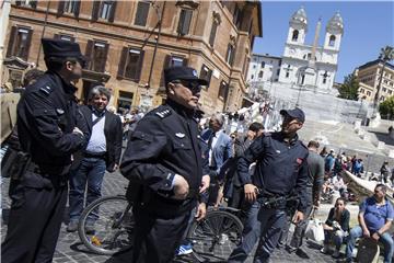 ITALY CHINA POLICE JOINT VENTURE