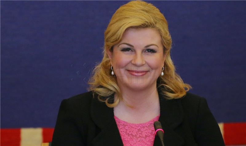 Grabar-Kitarović: Lozančić je bio Milanovićev osobni obavještajac