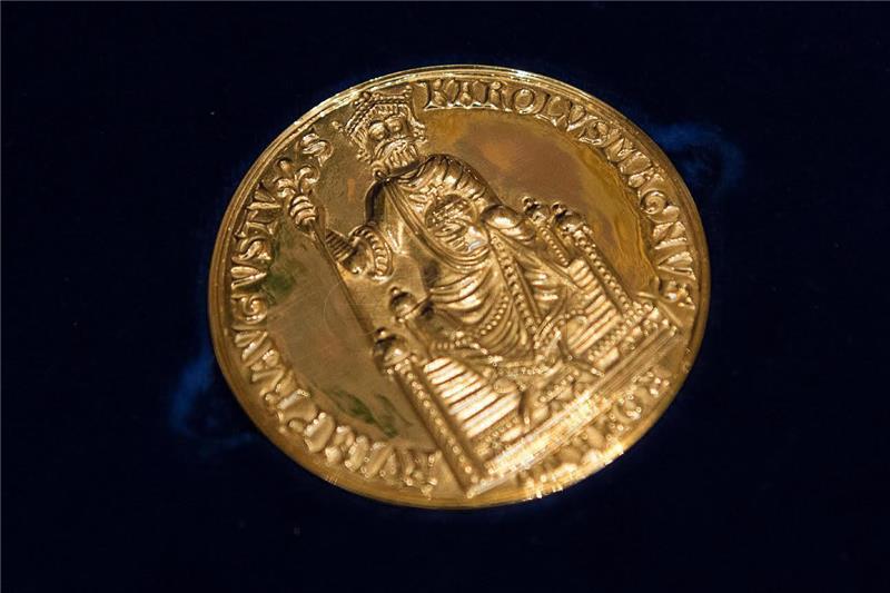 VATICAN POPE CHARLEMAGNE PRIZE