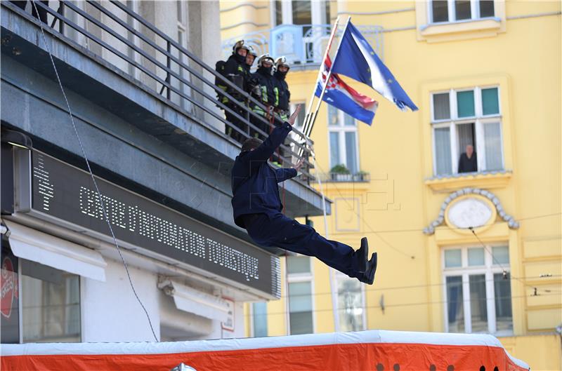 Reiner na svečanosti 140 godina hrvatskog vatrogastva: ugrožavaju svoje živote da spase druge