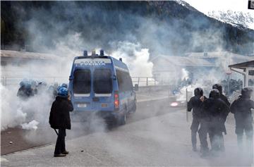 ITALY AUSTRIA BRENNER BORDER CLASHES