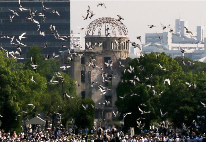 FILE JAPAN US HIROSHIMA OBAMA