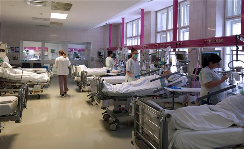 Medicinske sestre i tehničari obilježili Međunarodni dan sestrinstva