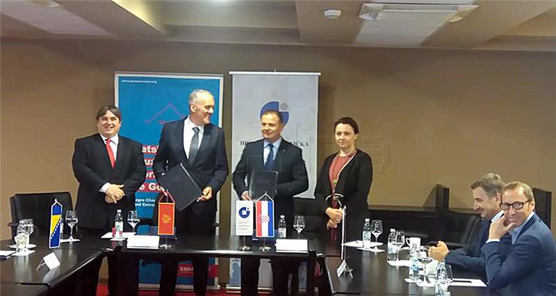 Croatian and Montenegrin chambers of crafts sign cooperation agreement