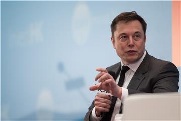 Tesla izdaje nove dionice za 1,7 milijardi dolara, ubrzava proizvodnju