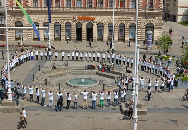 Nacionalni dan darivanja organa: Studenti pozvali Zagrepčane da "progovore donorski"