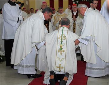 Zdenko Križić zaređen za biskupa Gospićko-senjske biskupije