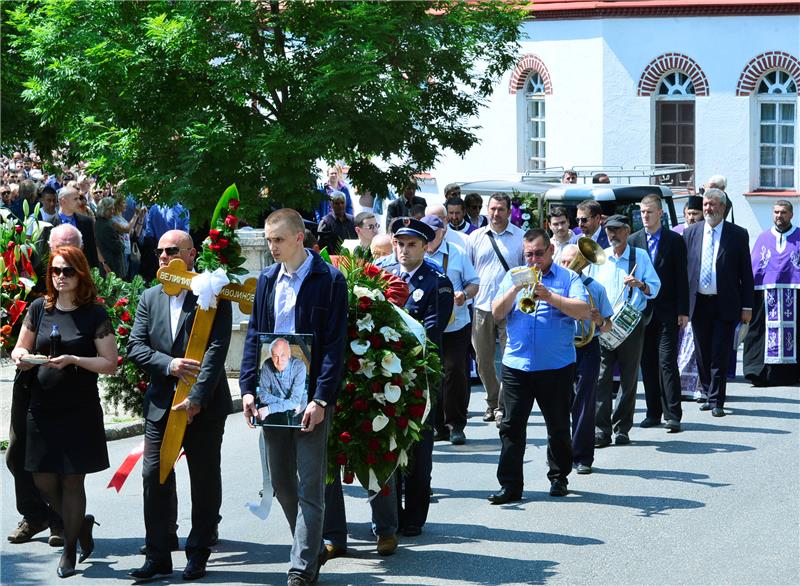 U Beogradu pokopan legendarni glumac Bata Živojinović