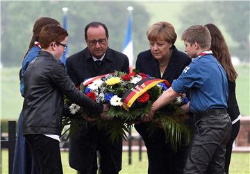 FRANCE GERMANY DIPLOMACY WWII COMMEMORATION