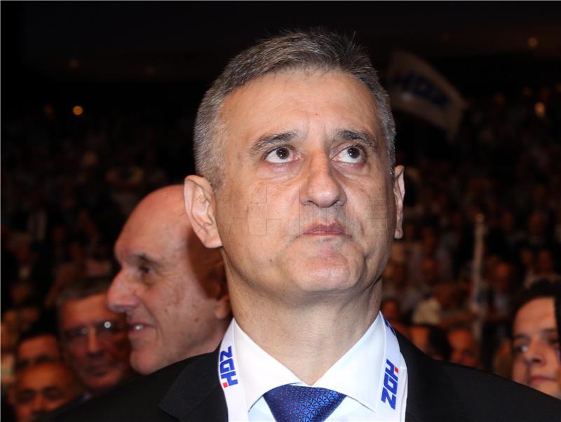 Karamarko makes submission to Conflict of Interest Commission, wife submits necessary documents