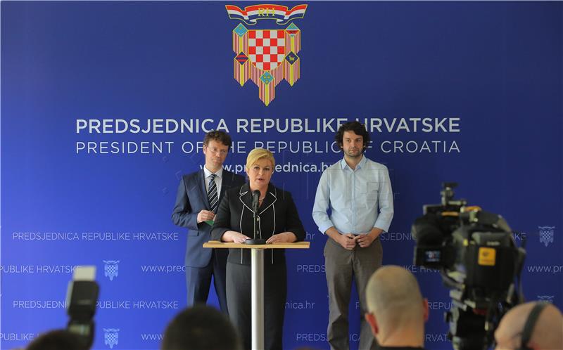 Predsjednica Republike razgovarala sa Šustarom i Jokićem