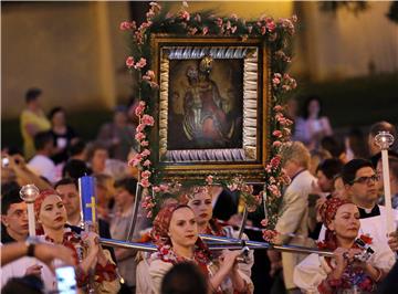  Procesija povodom Svetkovine Majke Božje od Kamenitih vrata