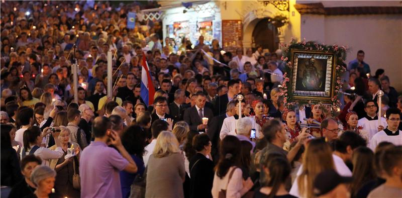  Procesija povodom Svetkovine Majke Božje od Kamenitih vrata