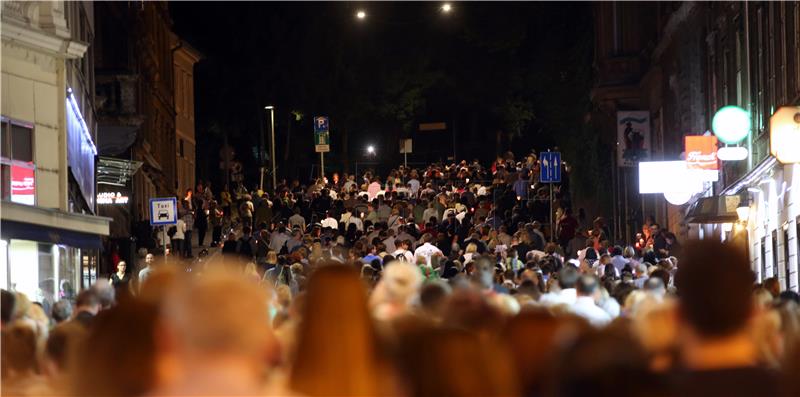  Procesija povodom Svetkovine Majke Božje od Kamenitih vrata