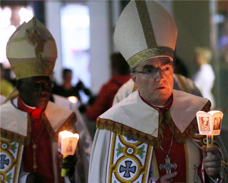  Procesija povodom Svetkovine Majke Božje od Kamenitih vrata