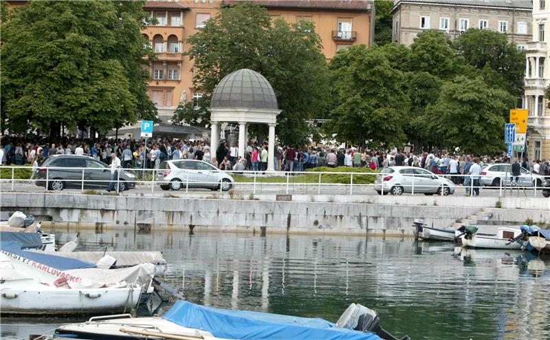 Rijeka: Prosvjed podrške Cjelovitoj kurikularnoj reformi