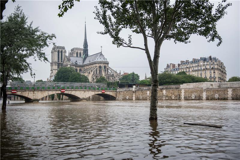 FRANCE FLOODS