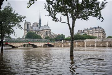 FRANCE FLOODS