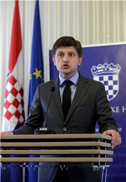 Tiskovna konferencija Zdravka Marića