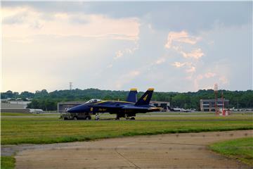 USA US NAVY BLUE ANGEL CRASH