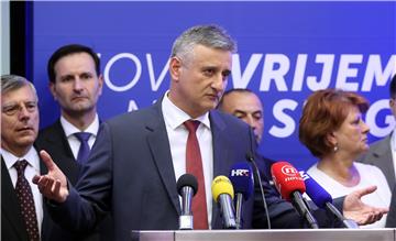 Konferencija za medije Tomislava Karamarka