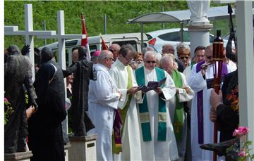 Victims of communist regime commemorated at Macelj