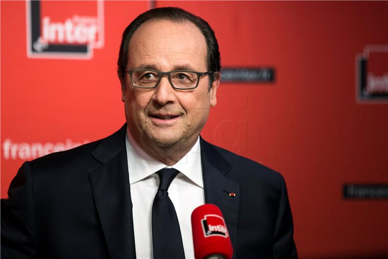 FRANCE GOVERNMENT HOLLANDE RADIO INTERVIEW