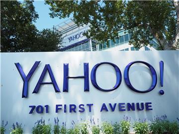 Verizon planira kupiti Yahoo, a Yahoo prodaje 3.000 patenata 