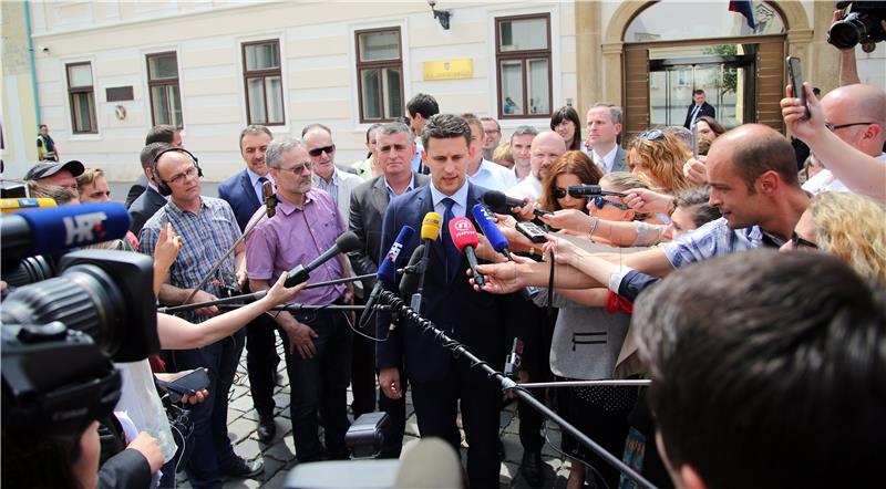 Božo Petrov održao konferenciju za medije