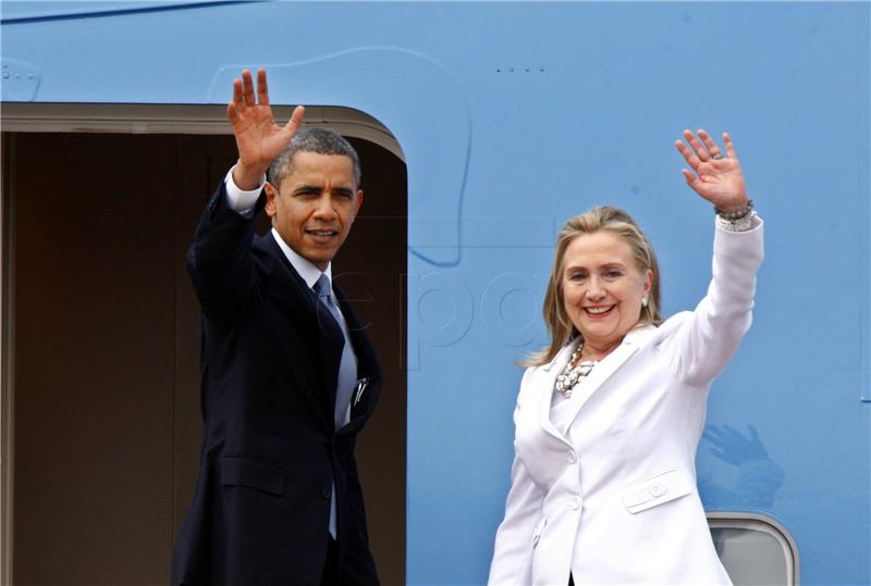 FILES MYANMAR OBAMA ENDORSES CLINTON