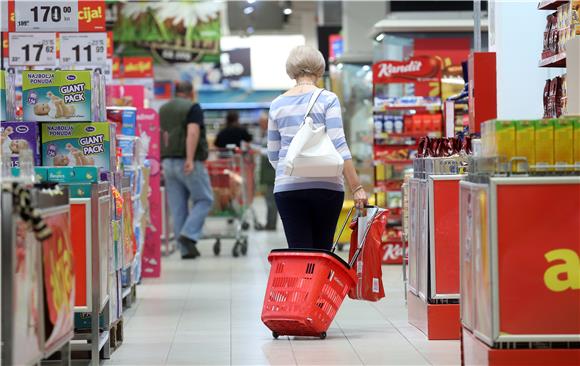  Croatia's retail sales in April  up