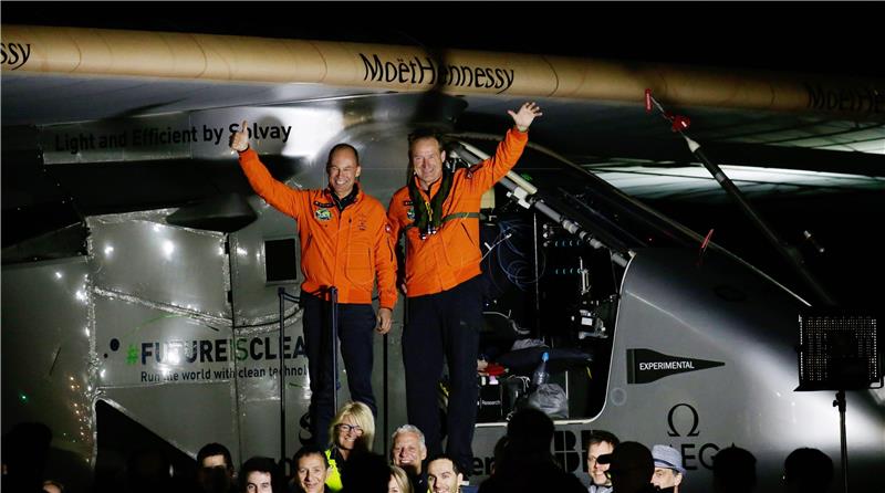 USA TECHNOLOGY SOLAR IMPULSE