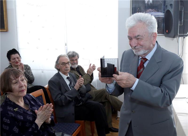 Uručena Demetrova nagrada za životno djelo kazališnom kritičaru Vlatku Perkoviću