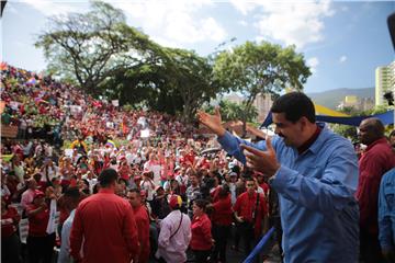 Venezuela ublažila restrikcije struje, ukinula dvodnevni radni tjedan 