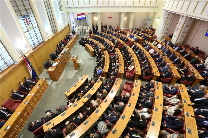 85 signatures collected for parliament dissolution