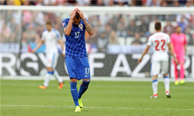 EURO2016: Hrvatska - Češka, 2-2